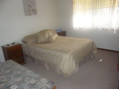 24 Forrester  St, Forbes