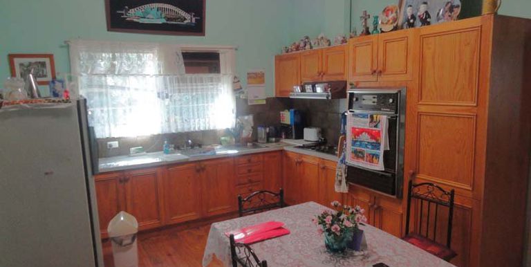 1 Dahlia Street, Violet Town
