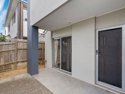 124 Cooper Crescent, Rochedale