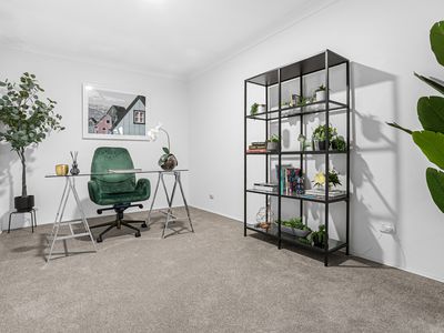 15 Kirwan Way, Winthrop