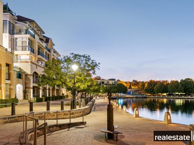 33 / 20 Royal Street, East Perth