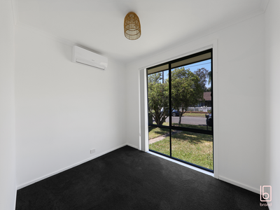 54 Seawind Terrace, Berkeley Vale