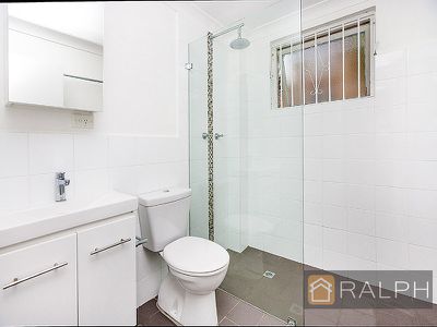 9 / 11 Myra Road, Dulwich Hill