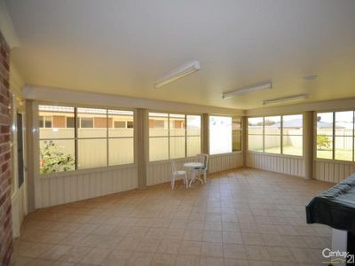 11 William Farrer Drive, Dubbo