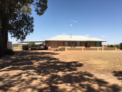 6384 Great Southern Highway, Brookton