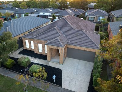 21 Weavers Street, Manor Lakes