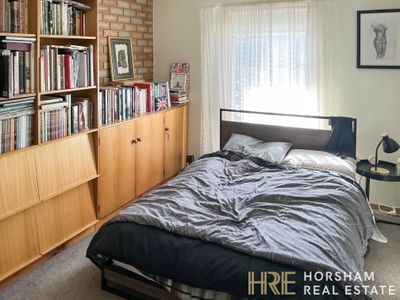 2 / 10 Gleed Street, Horsham