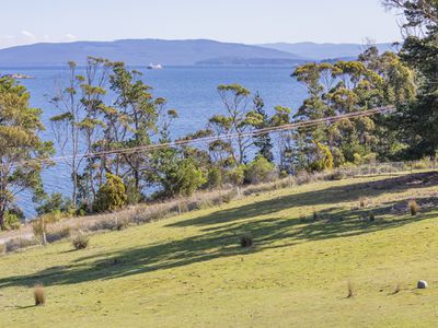 5326 Channel Highway, Gordon