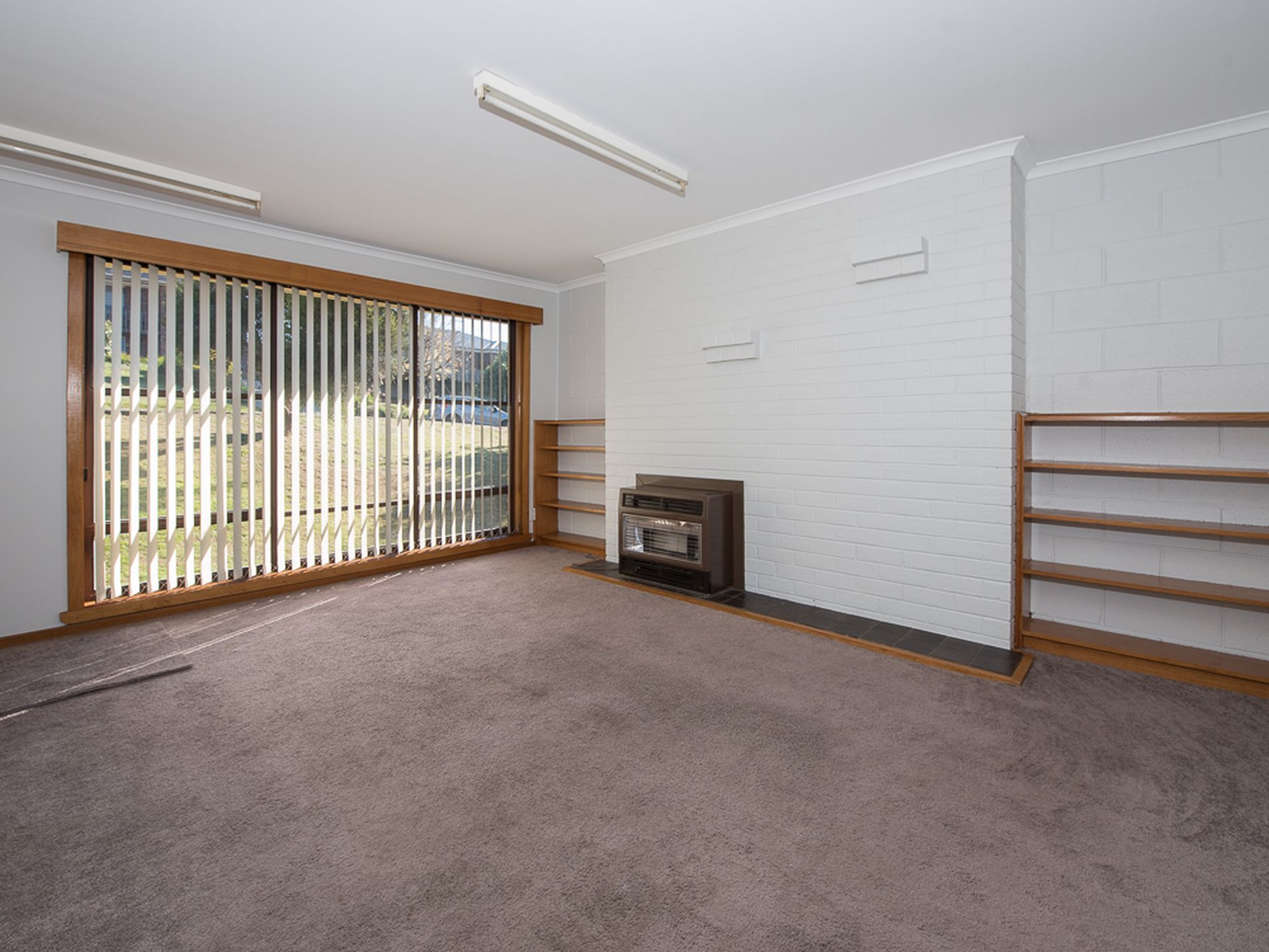 1 / 18 Guilford Road, Riverside