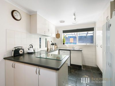 5 Taurus Avenue, Dandenong North