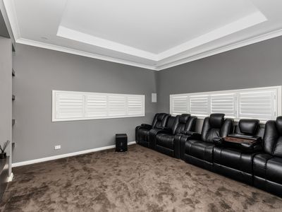 9 Poplar Avenue, Elizabeth Hills