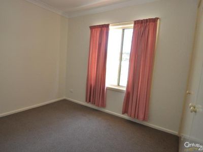 4 / 21 Bedford Ave, Dubbo