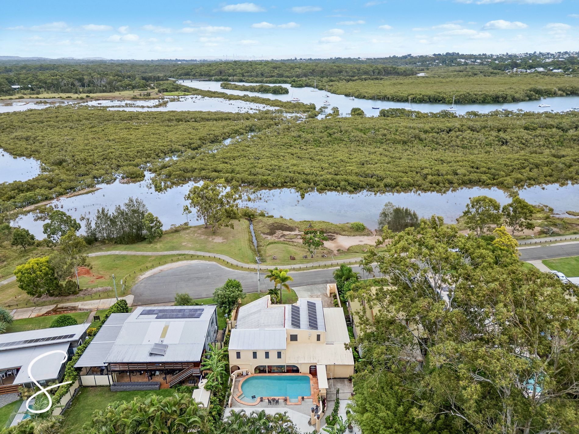 40 Queens Esplanade, Thorneside