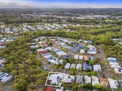 32 Warbler Crescent, Douglas