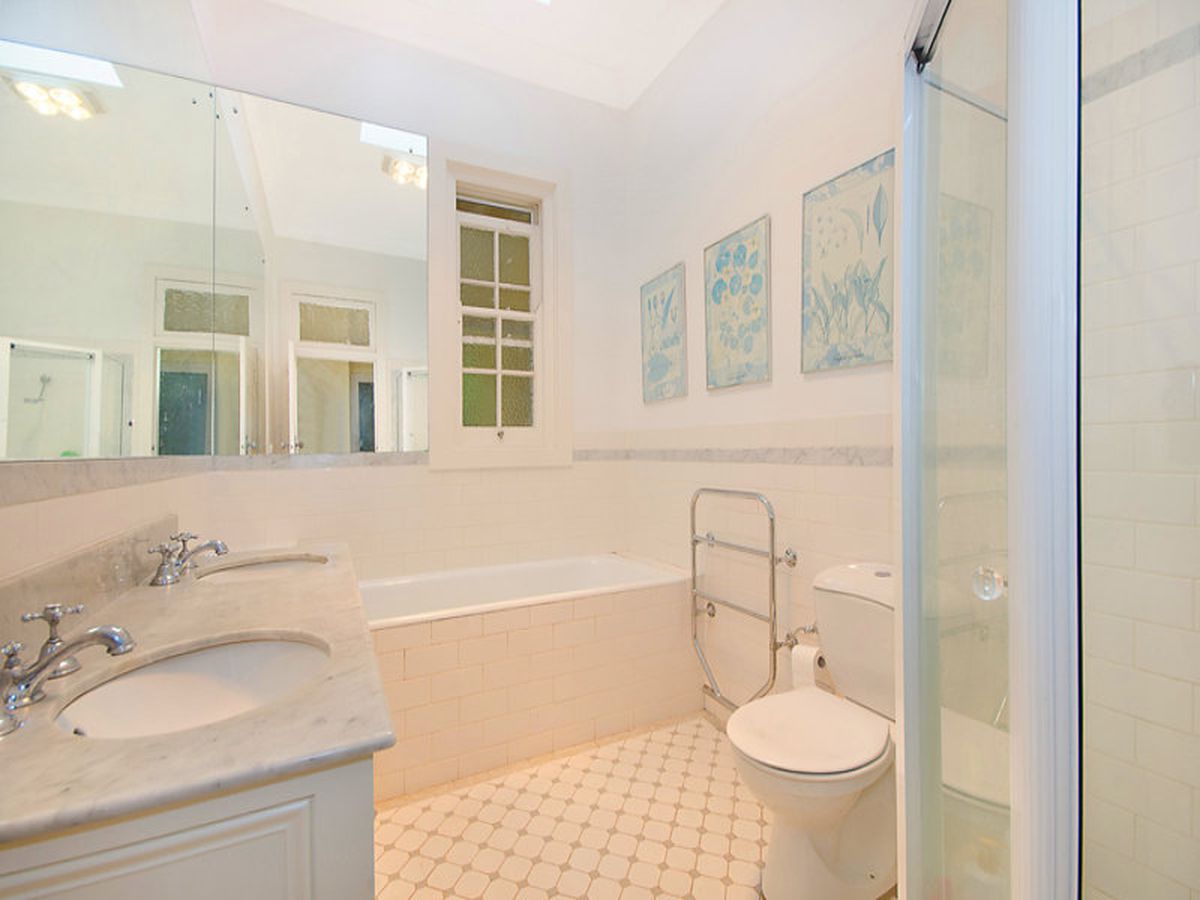 82 Eastern Rd, Turramurra