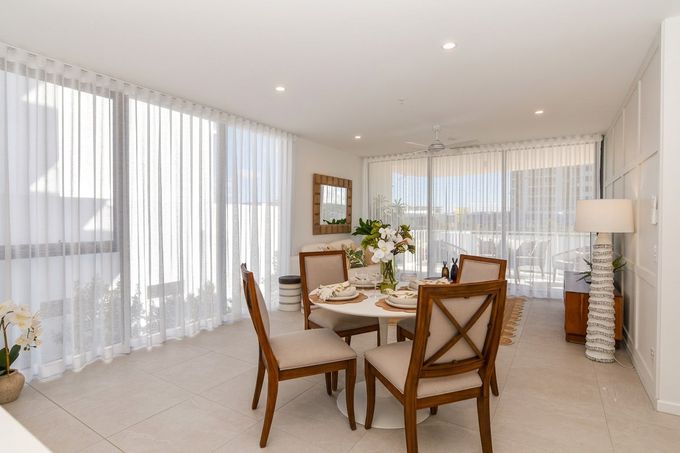 212 / 11 Waterside Retreat, Birtinya