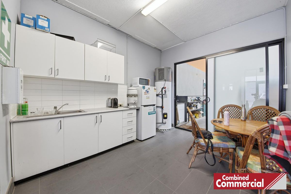 24 / 13 Swaffham Road, Minto
