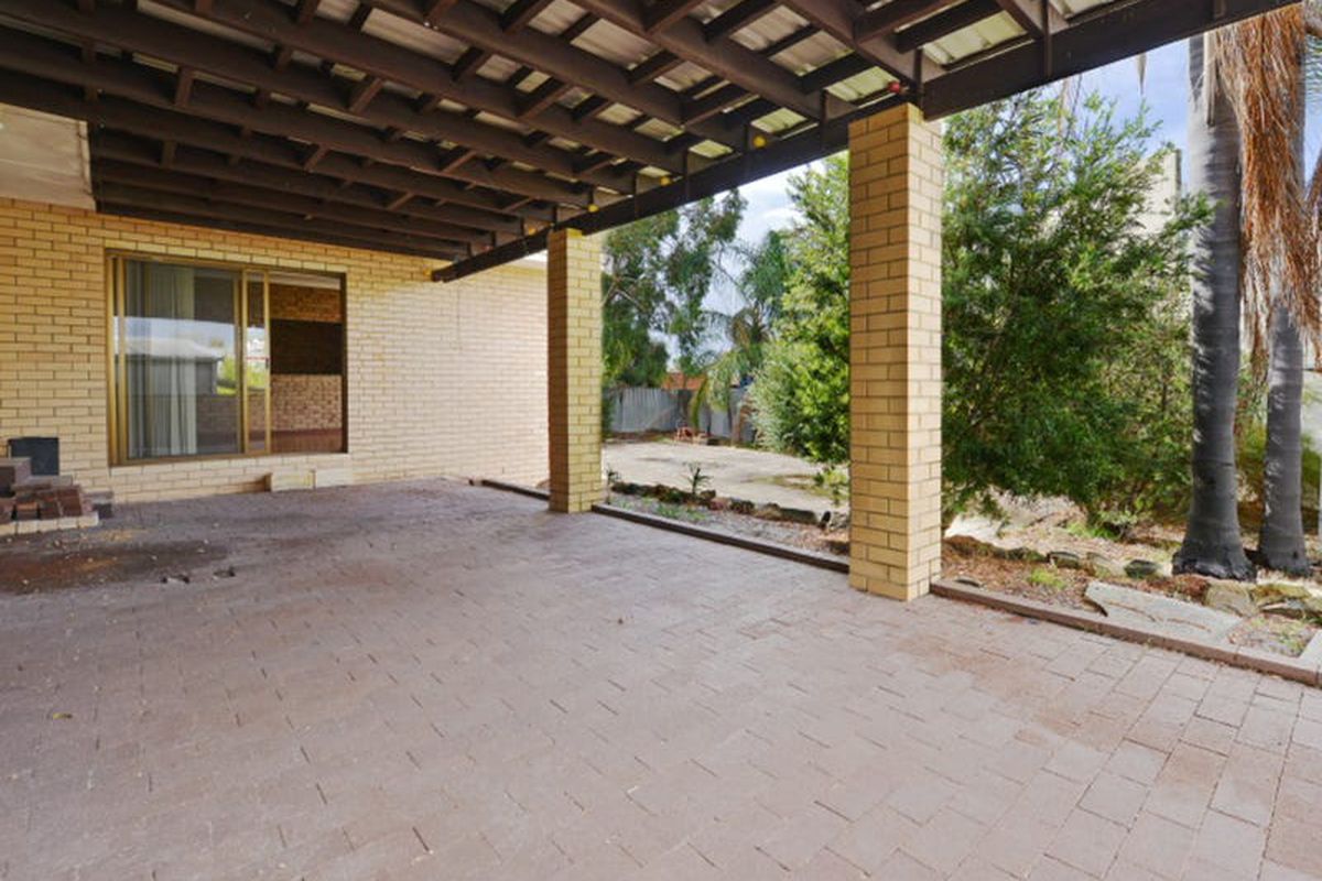 37 Freesia Way, Willetton