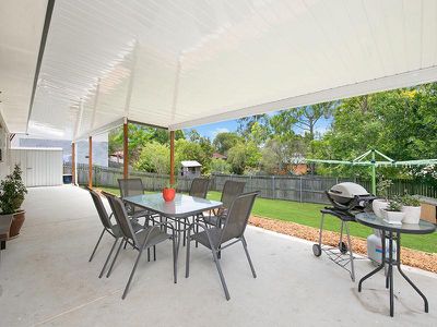 14 Quantock Court, Rochedale South
