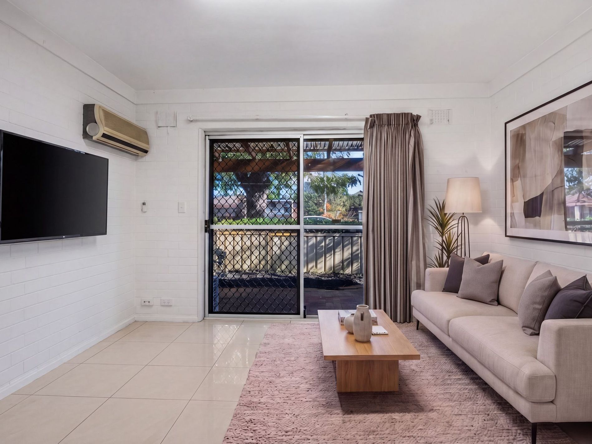 4 / 22 Chester Avenue, Dianella