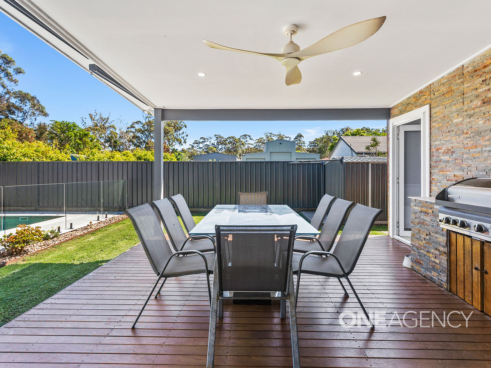 16 St Georges Road, St Georges Basin