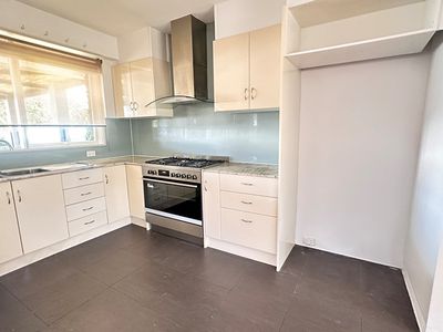 5 Primula Street, Blackburn North