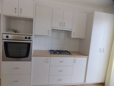 1 / 5 King Street, Ourimbah