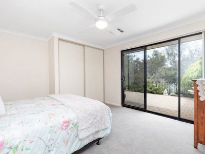 5 Amarina Close, Kenwick