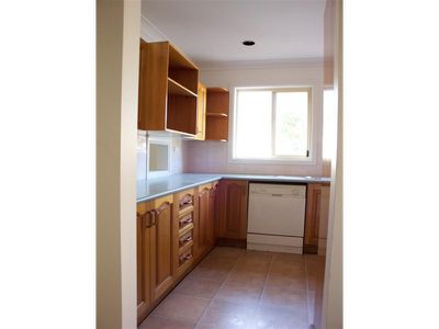 2 / 28 Smith Street, Wollongong