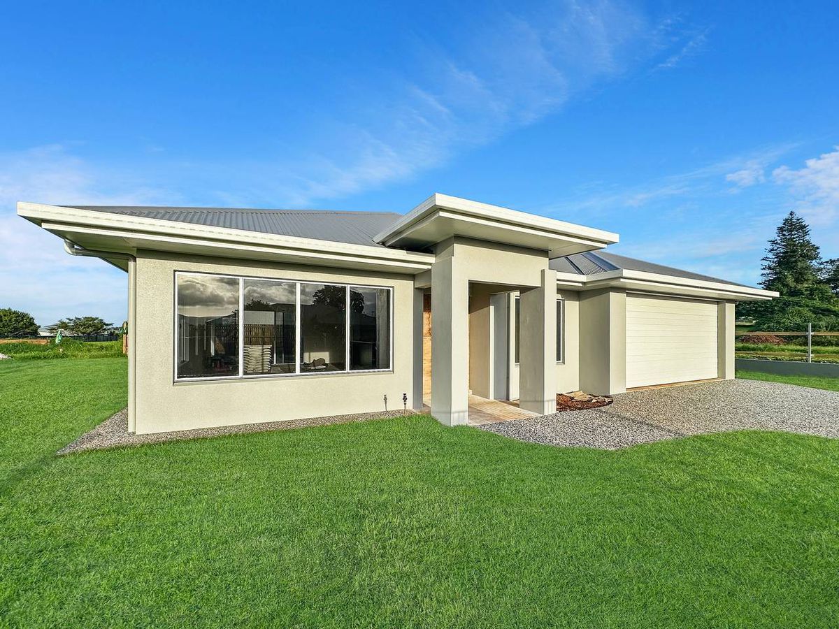 15 Waller Street, Atherton