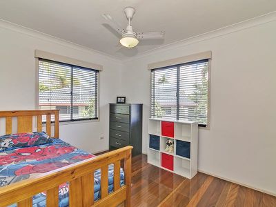 31 Kallista Road, Rochedale South