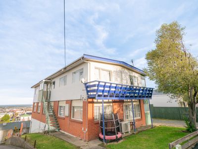 4 / 99 Canongate, City Centre