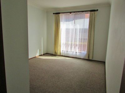 44 Kings Point Drive, Kings Point