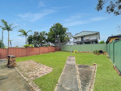 2 Lachlan Crescent, St Georges Basin