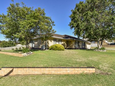 16 CAMPBELL STREET, Millicent