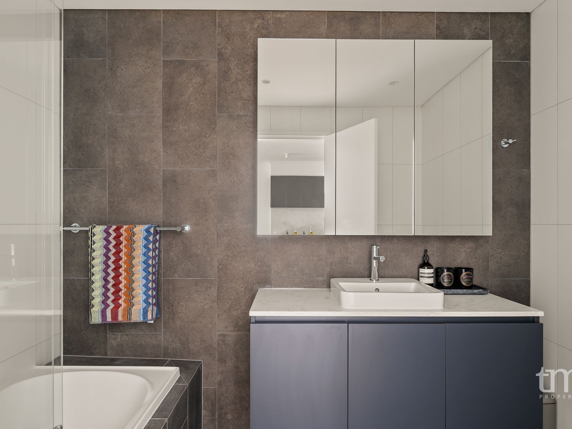 511 / 2 Thorburn Way, Shenton Park