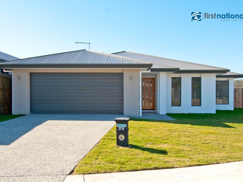 40 Derwent Close, Holmview