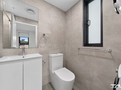 1-28 / 10 Belinda Place, Mays Hill