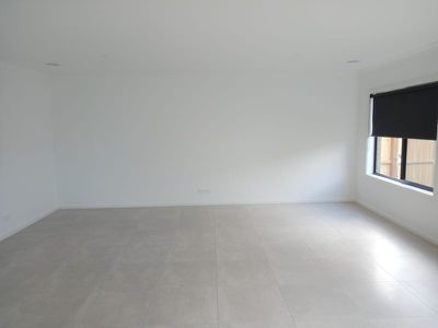 12C Logan Street, Hamlyn Heights