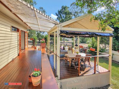 10 Queen Street, Blackstone