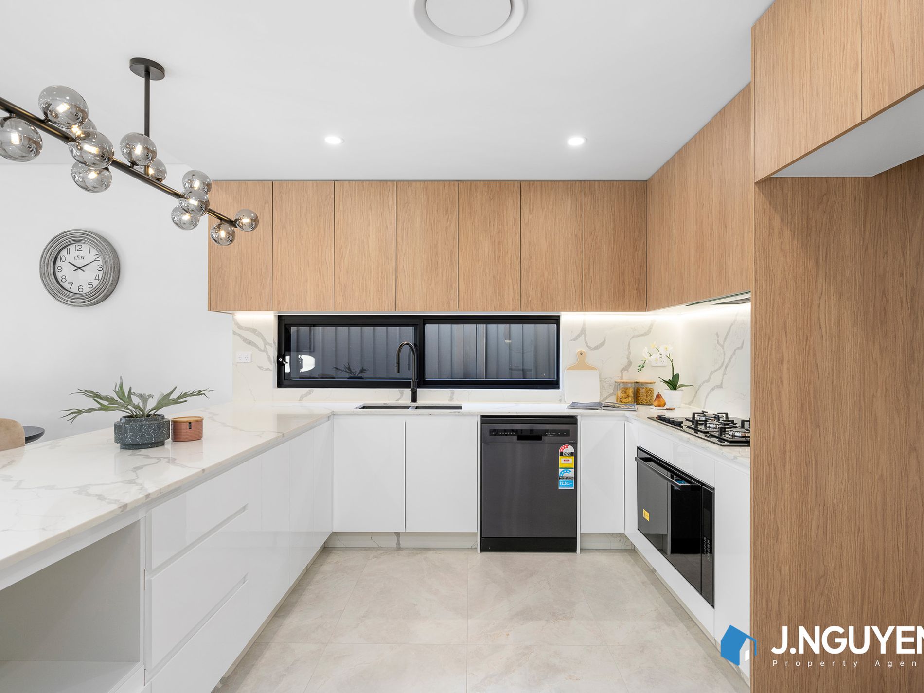 8 Clarence Street, Canley Heights