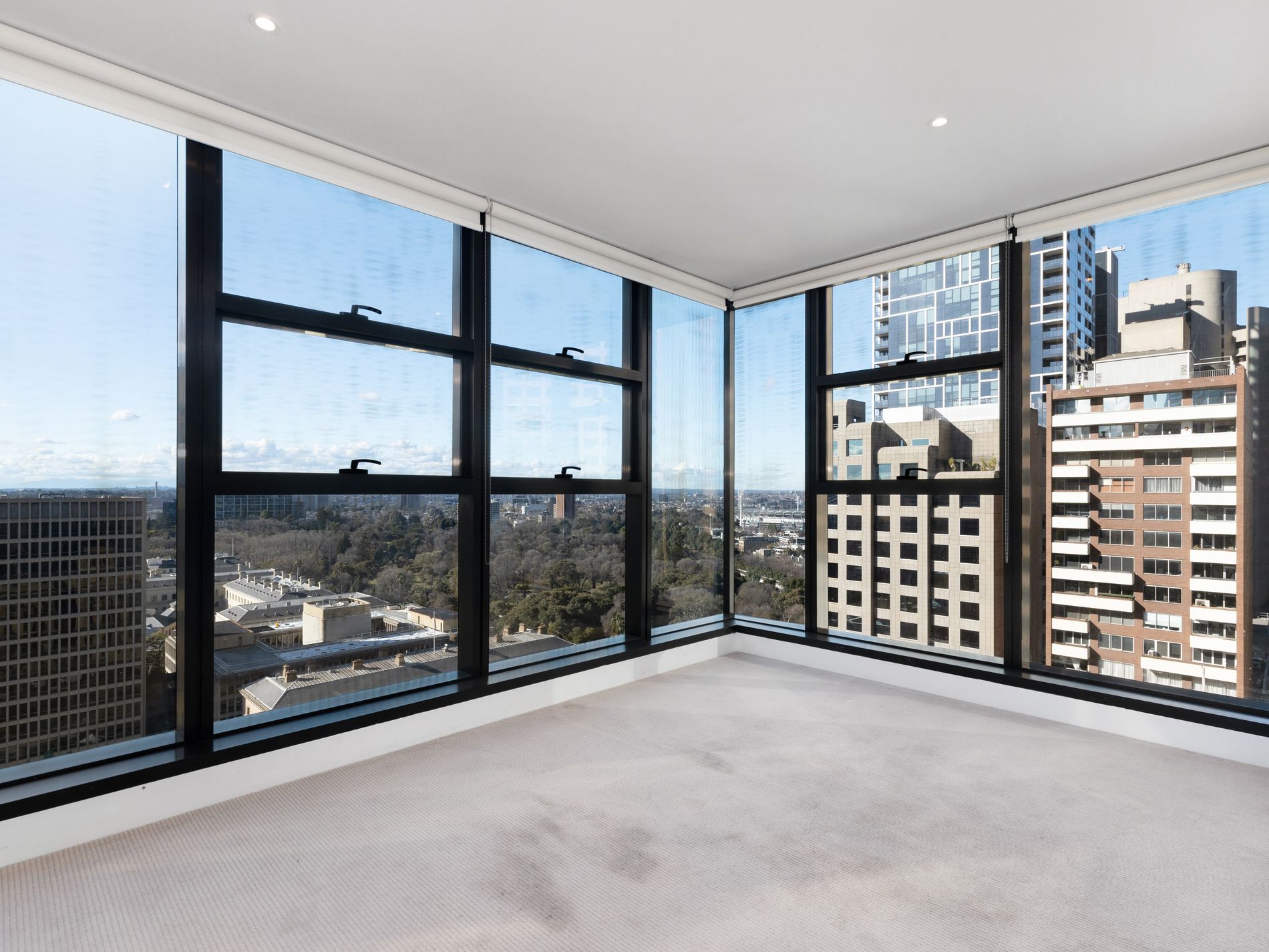 1607 / 27 Little Collins Street, Melbourne