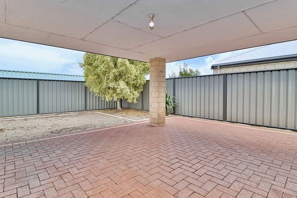 1 Ballaballa Close , Baldivis