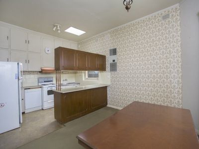 52 Malurus Avenue, Lockleys