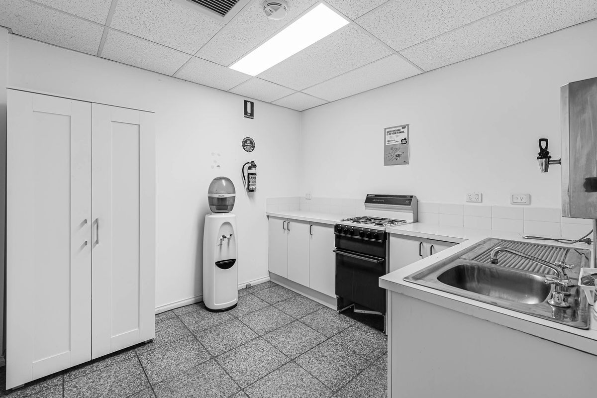 19-21 Slough Road, Altona