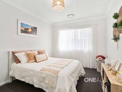 4 High Street, Erowal Bay