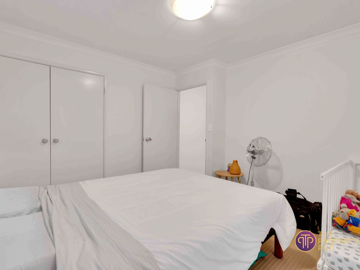 9 / 14 Carbine Bend, Byford