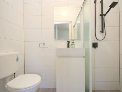 1A / 72-76 The Horsley Drive, Carramar