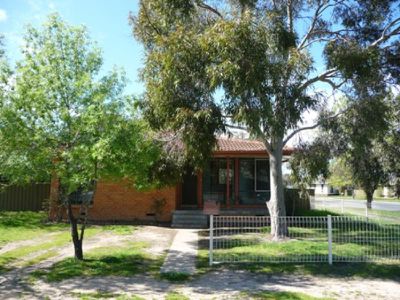 650 East Street, Albury