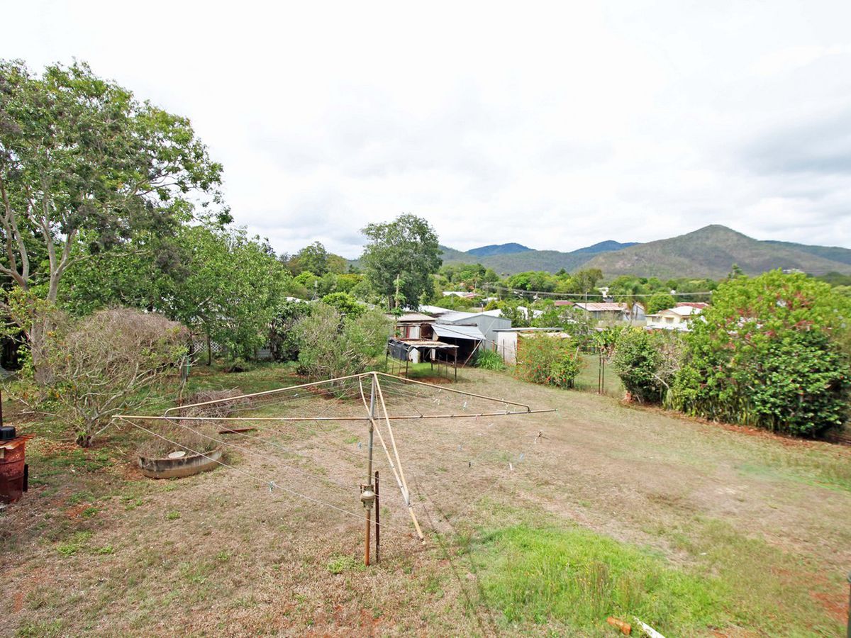 23 ROBERT STREET, Atherton